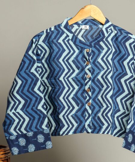 Handmade Cotton Shirt for Women ? Black & Grey Zigzag Print Button-Down Top with Full Sleeves