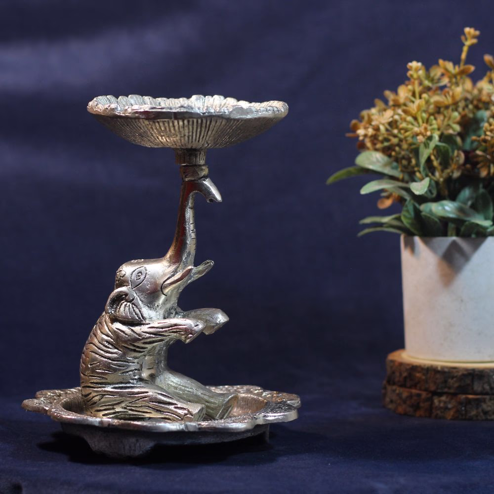 Handcrafted Silver-Finish Metal Elephant Bowl with Plate | 7.5-Inch Decorative Serving Stand