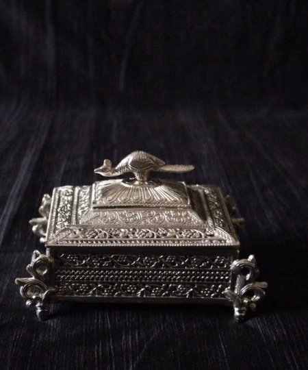 Handcrafted Vintage Silver-Finish Metal Baggi Box | Ornate Engraved Keepsake Organizer