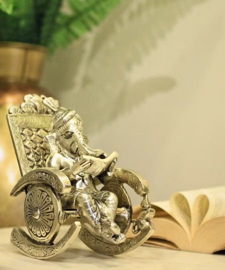 Metal Silver Chair Ganesh